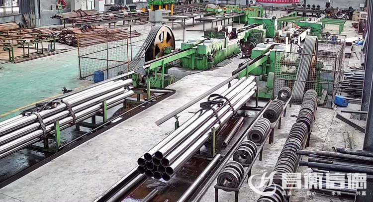 152*3.5mm薄壁精密蜜桃二区视频在线生产中，152*6.5mm即将下料……